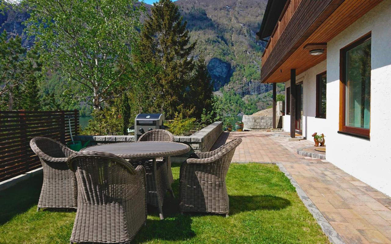 Otnes Fjordside Lägenhet Aurland Exteriör bild