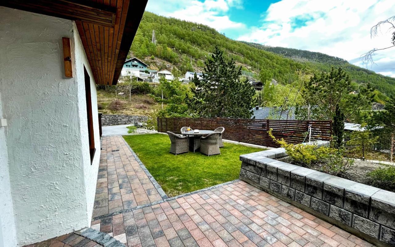 Otnes Fjordside Lägenhet Aurland Exteriör bild